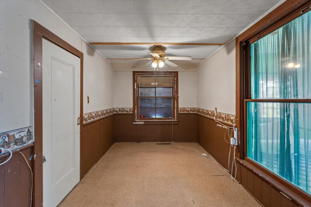 68201 Hess Road Edwardsburg, MI 49112
