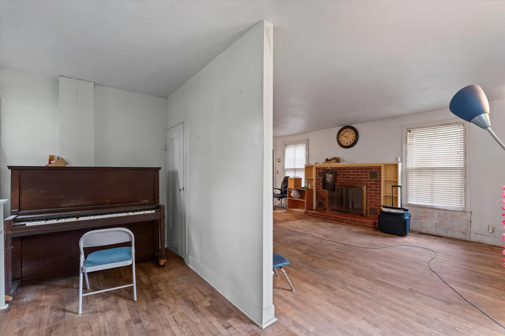68201 Hess Road Edwardsburg, MI 49112