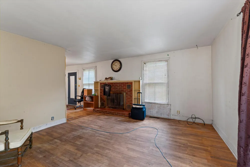 68201 Hess Road Edwardsburg, MI 49112