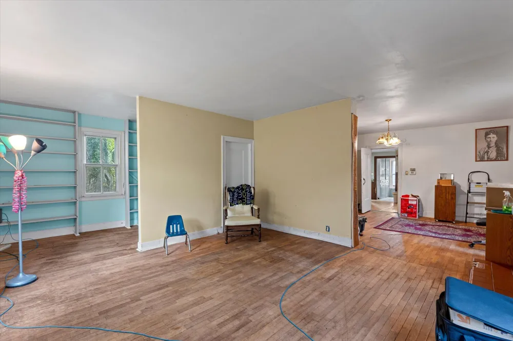 68201 Hess Road Edwardsburg, MI 49112