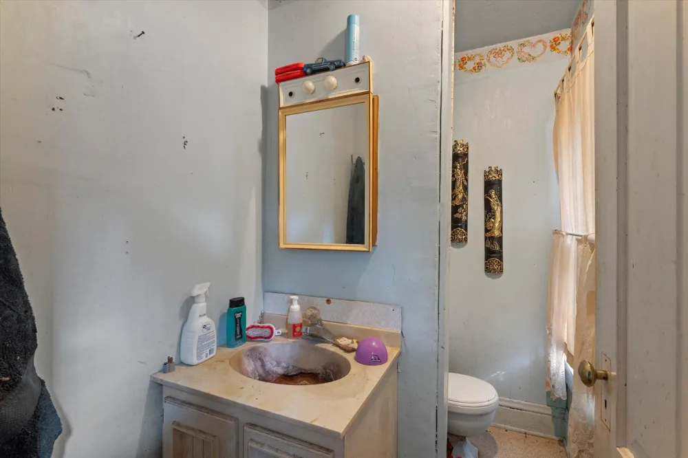 68201 Hess Road Edwardsburg, MI 49112