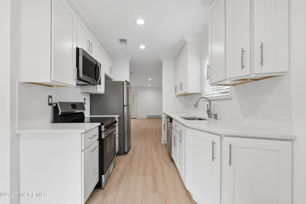 48 Wild Turkey Way #B Manalapan, NJ 07726