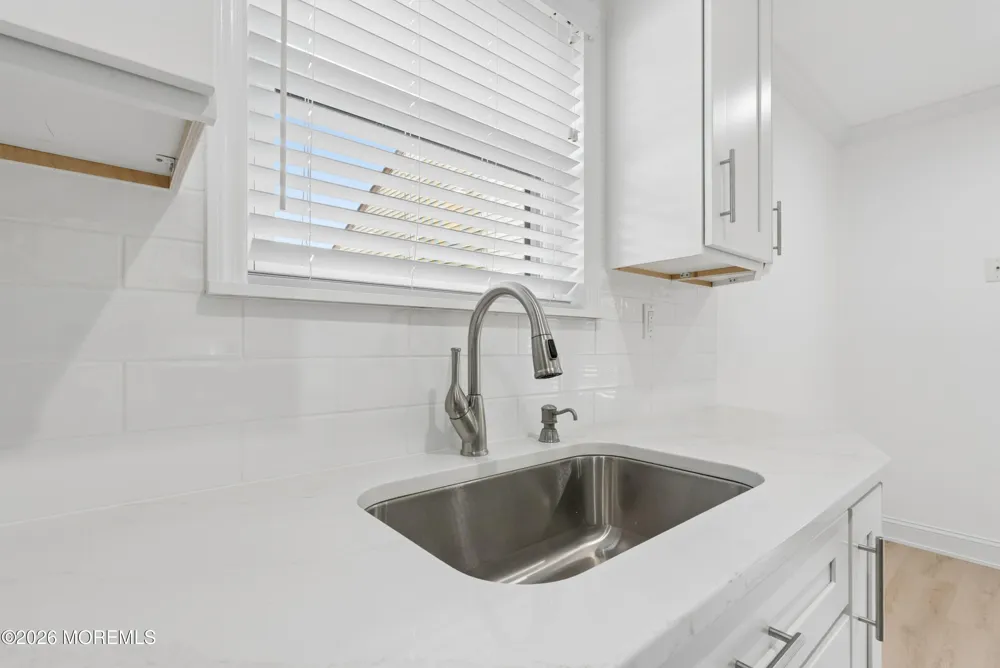 48 Wild Turkey Way #B Manalapan, NJ 07726