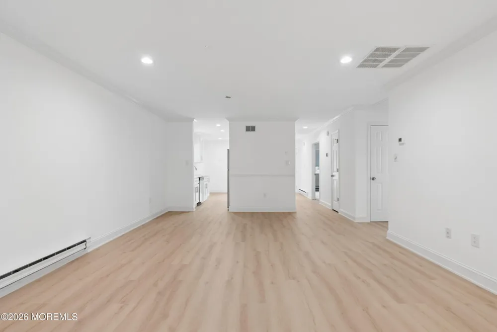 48 Wild Turkey Way #B Manalapan, NJ 07726