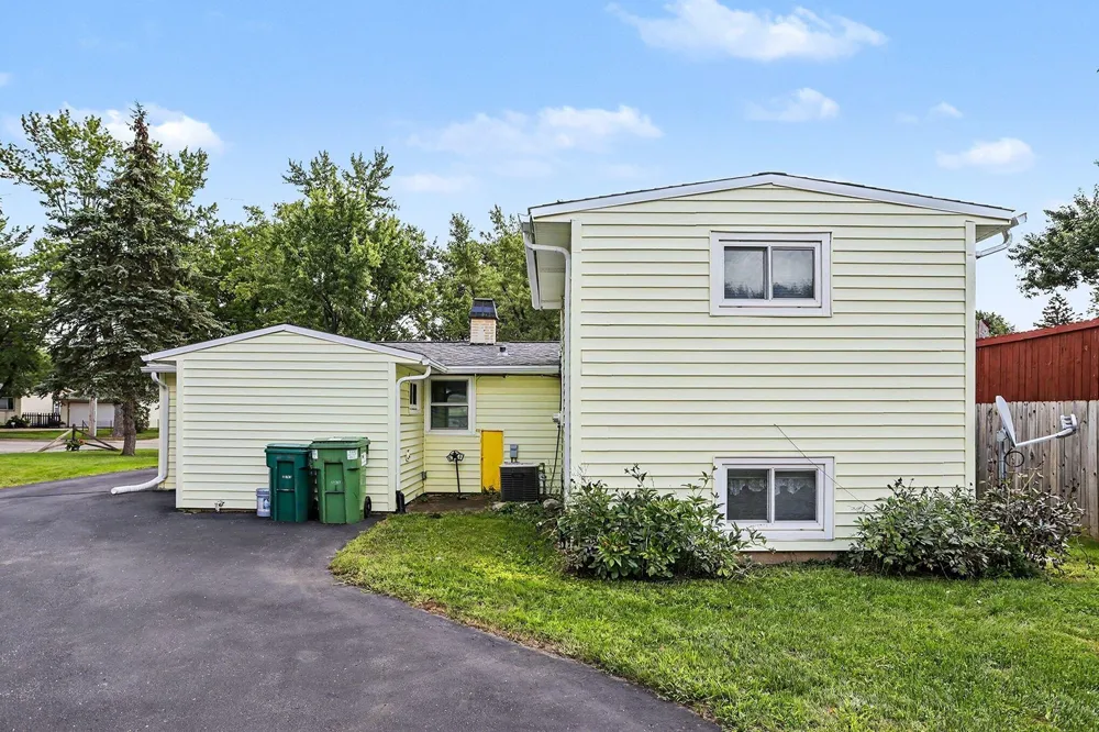 237 24th Street Springfield City, MI 49037