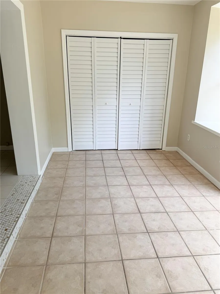 8068 23RD AVENUE St Petersburg, FL 33710
