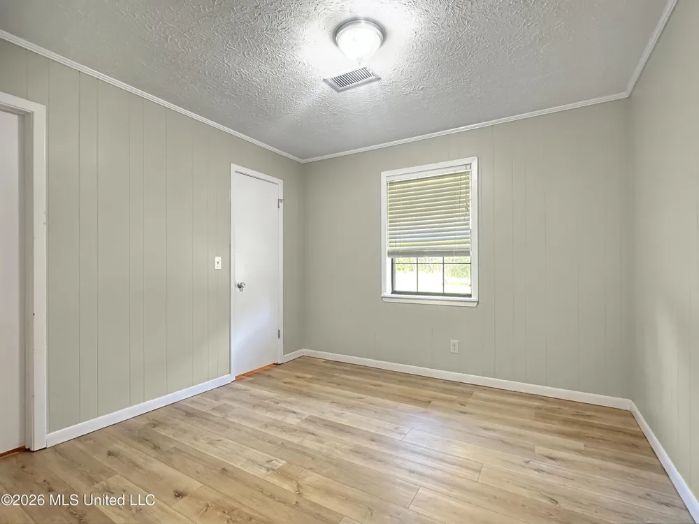 16850 E John C Stennis Drive Louisville, MS 39339