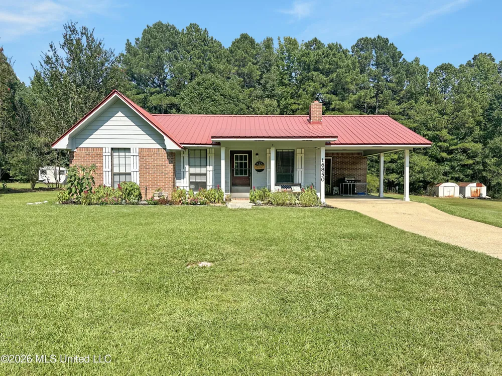 16850 E John C Stennis Drive Louisville, MS 39339