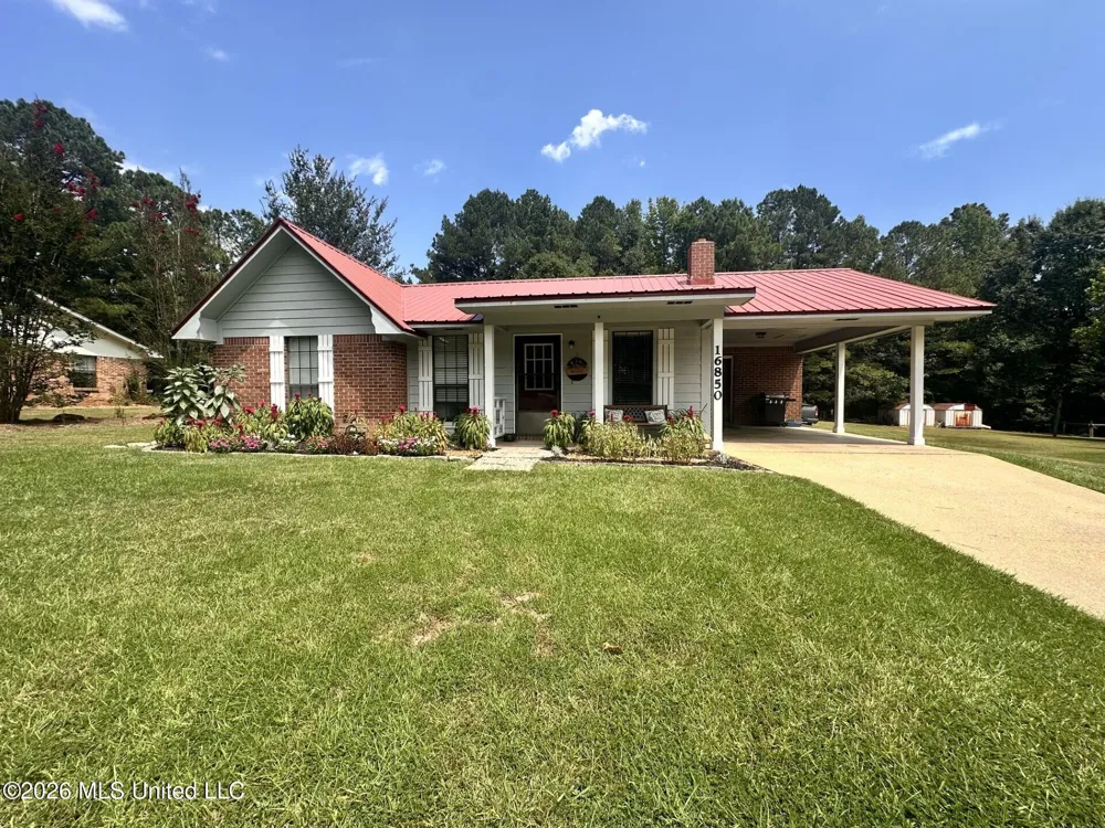 16850 E John C Stennis Drive Louisville, MS 39339
