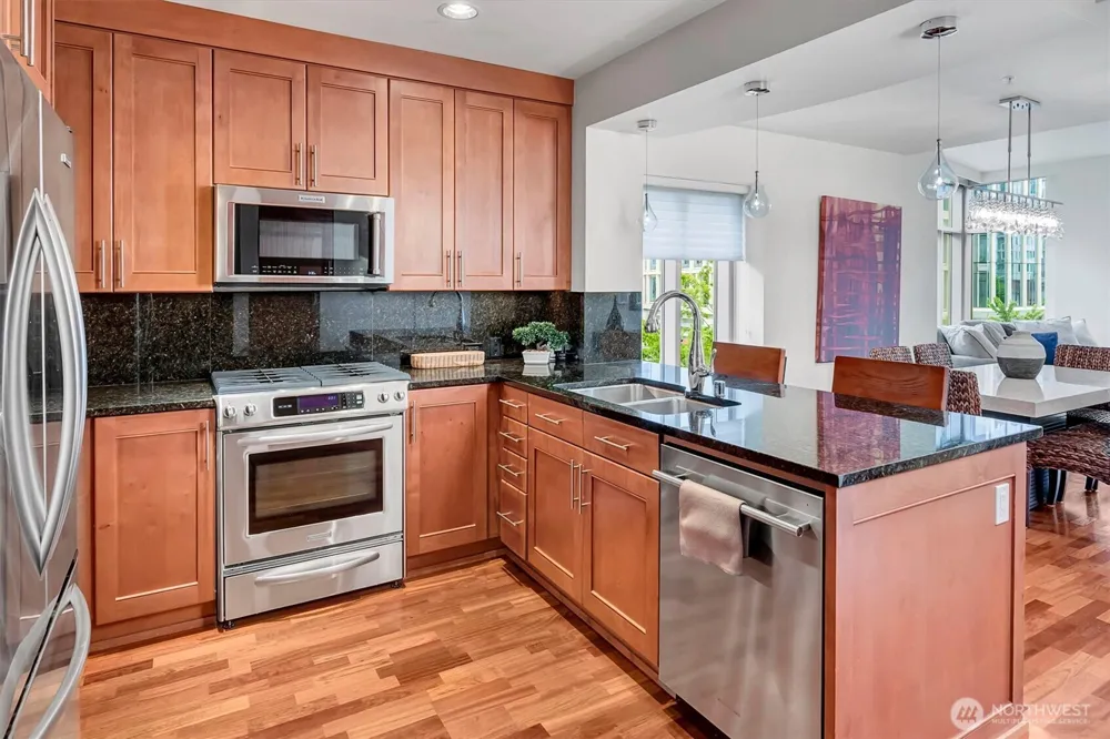 10610 NE 9th Place #400 Bellevue, WA 98004