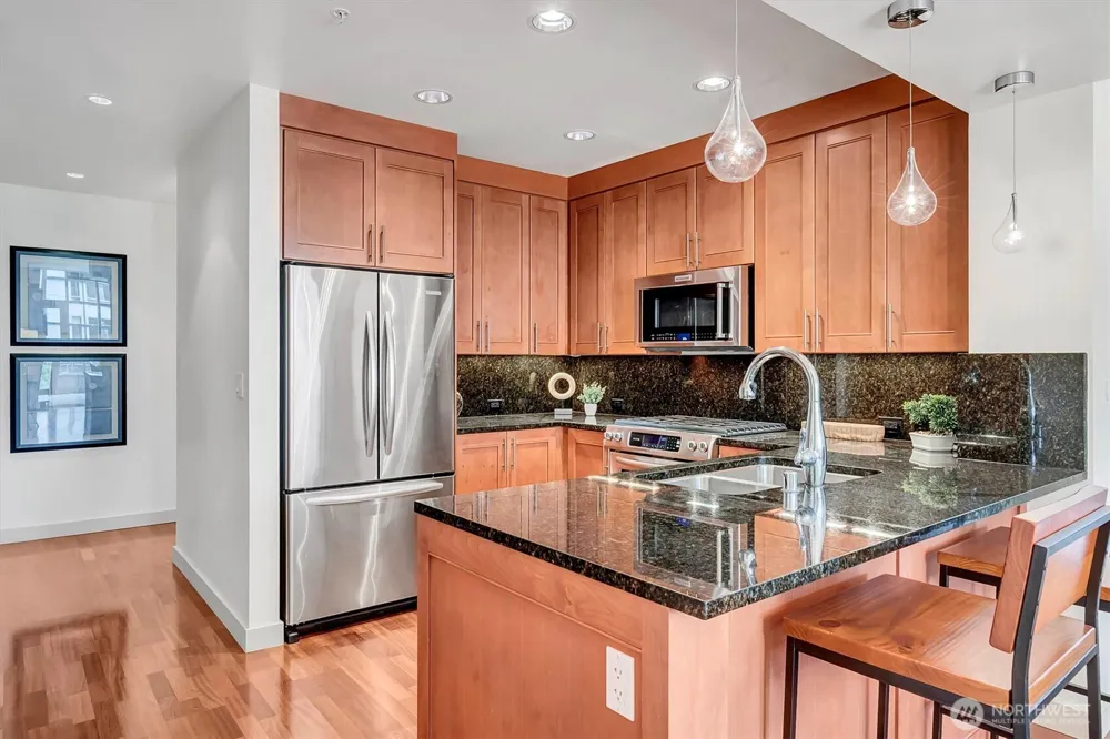 10610 NE 9th Place #400 Bellevue, WA 98004