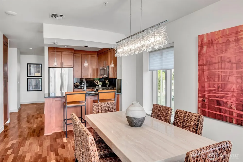 10610 NE 9th Place #400 Bellevue, WA 98004