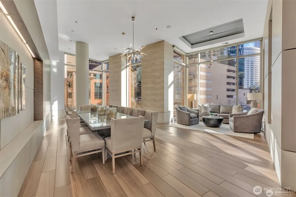 10610 NE 9th Place #400 Bellevue, WA 98004