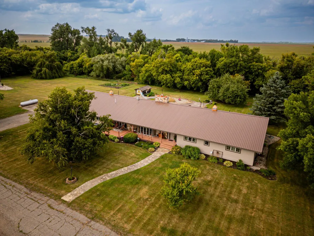 8005 HWY 32 Gwinner, ND 58040