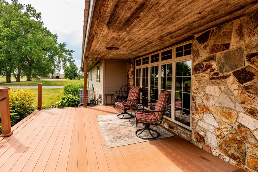8005 HWY 32 Gwinner, ND 58040