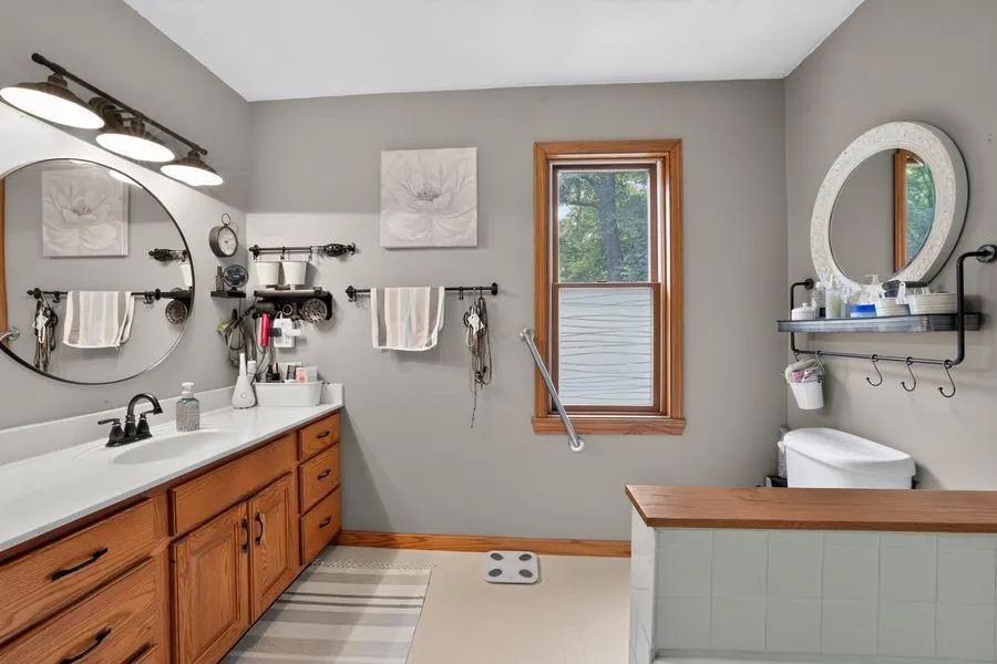 35259 53rd Avenue Cannon Falls, MN 55009