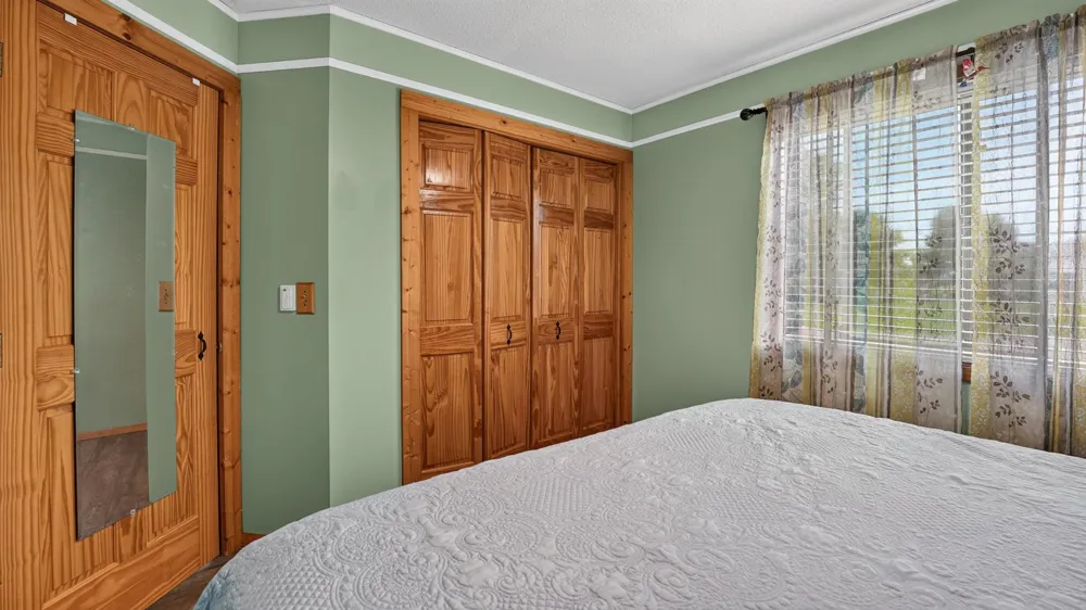 28531 Bay Shore Drive NW Isanti, MN 55040