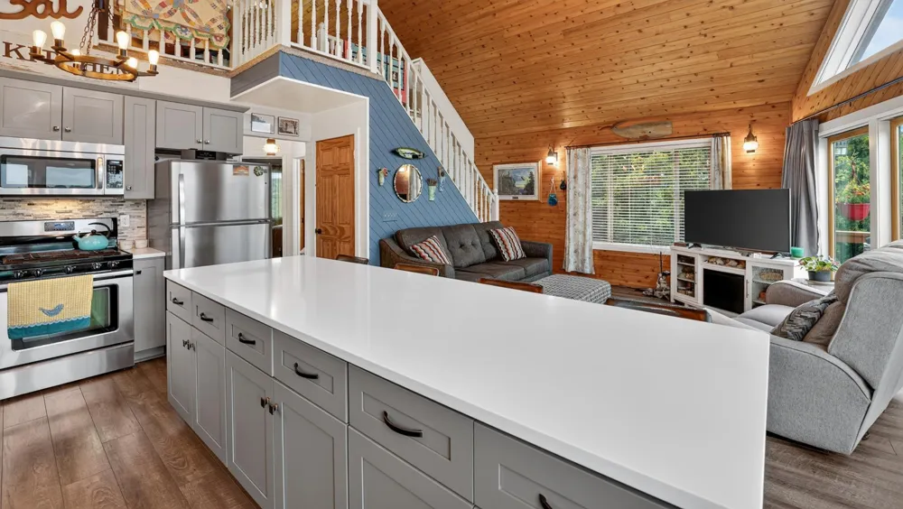 28531 Bay Shore Drive NW Isanti, MN 55040