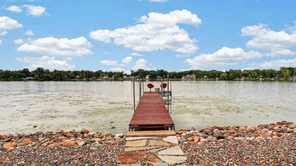 28531 Bay Shore Drive NW Isanti, MN 55040