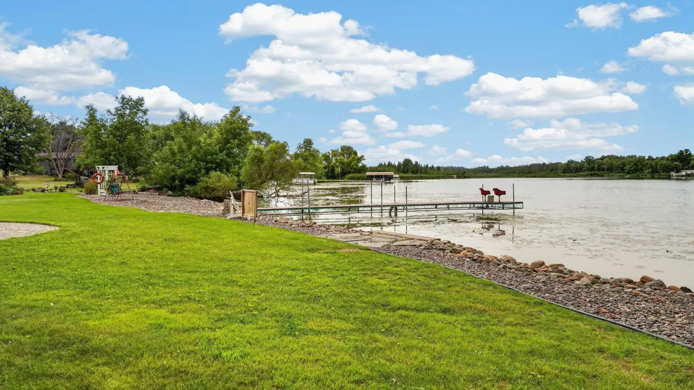 28531 Bay Shore Drive NW Isanti, MN 55040