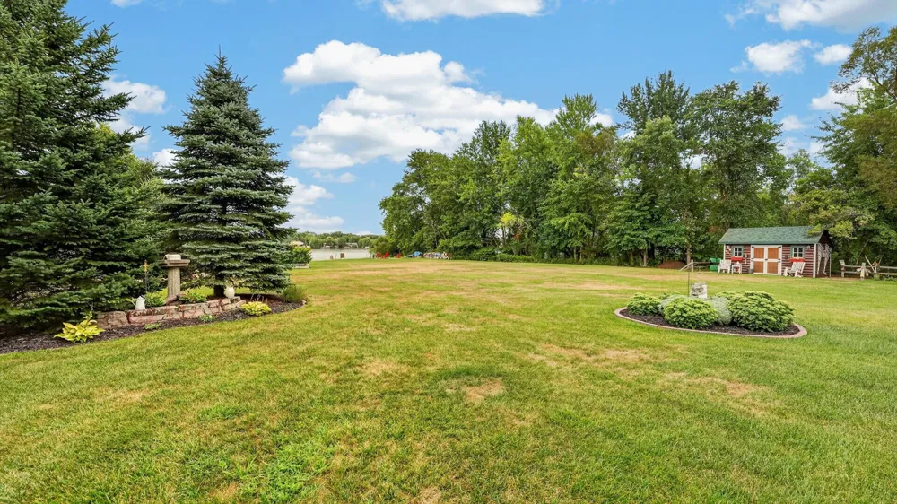 28531 Bay Shore Drive NW Isanti, MN 55040