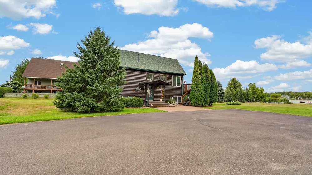 28531 Bay Shore Drive NW Isanti, MN 55040