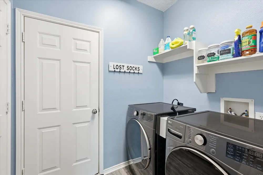 2112 Loon Lake Road Denton, TX 76210