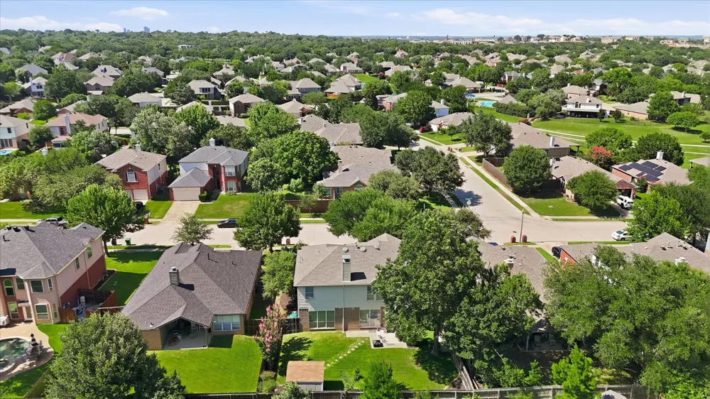 2112 Loon Lake Road Denton, TX 76210