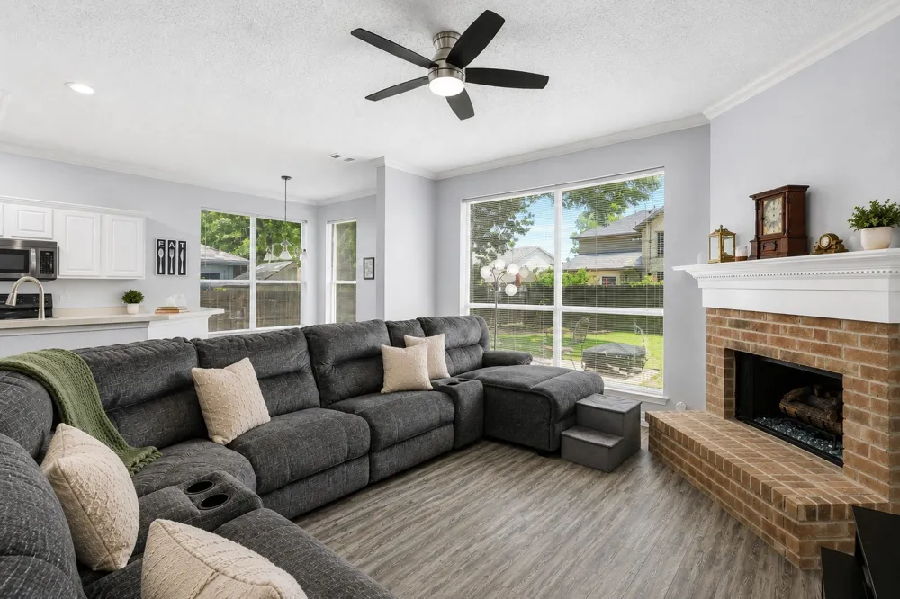 2112 Loon Lake Road Denton, TX 76210
