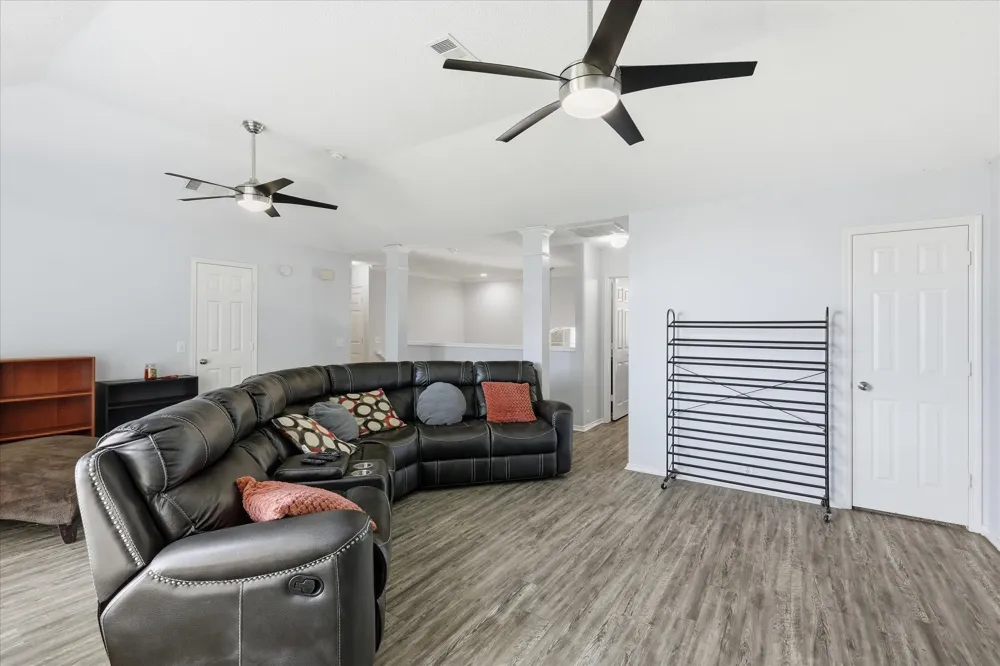 2112 Loon Lake Road Denton, TX 76210