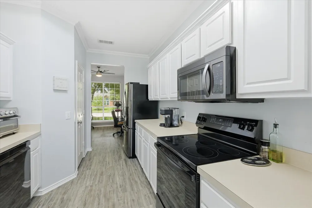 2112 Loon Lake Road Denton, TX 76210