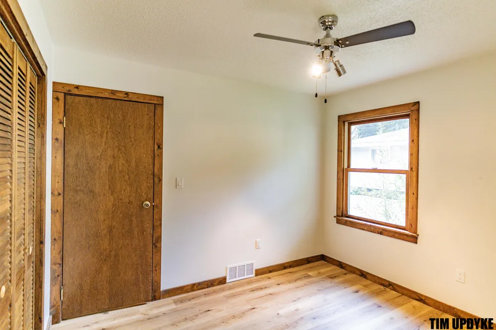 16661 152nd Avenue Spring Lake, MI 49456
