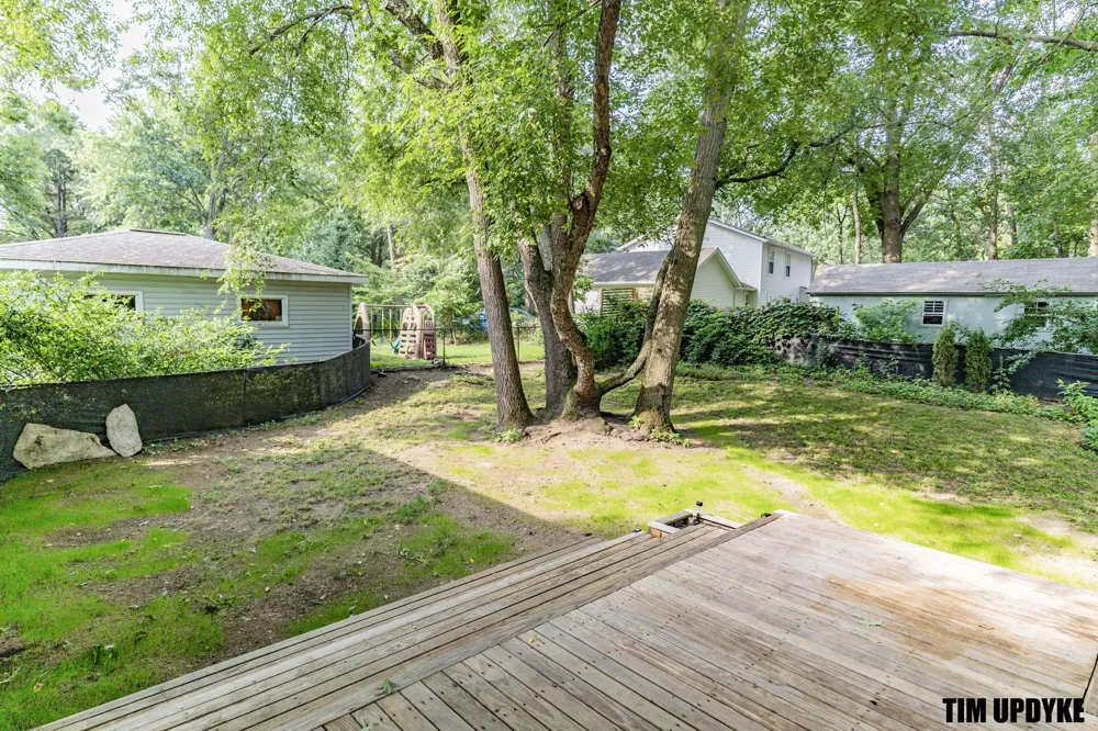 16661 152nd Avenue Spring Lake, MI 49456