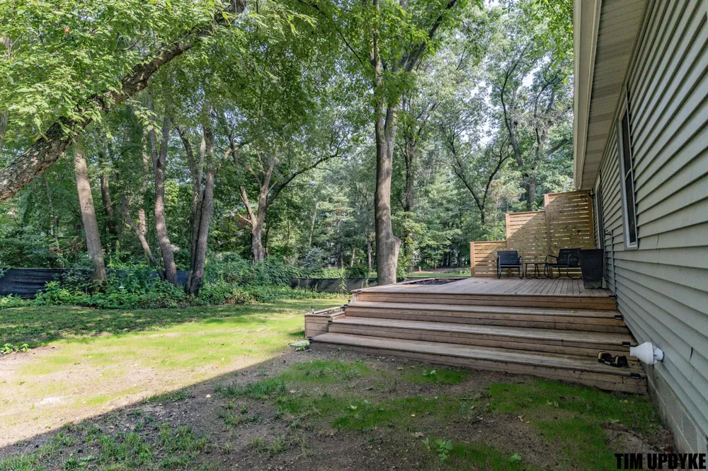 16661 152nd Avenue Spring Lake, MI 49456