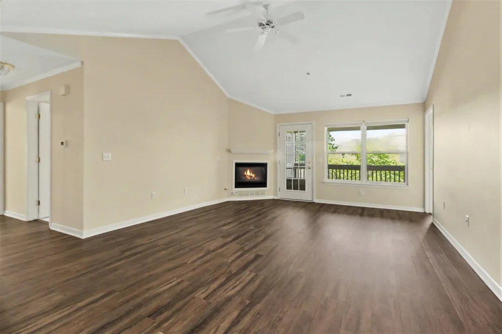 1579 Oakfield Drive Ann Arbor, MI 48108