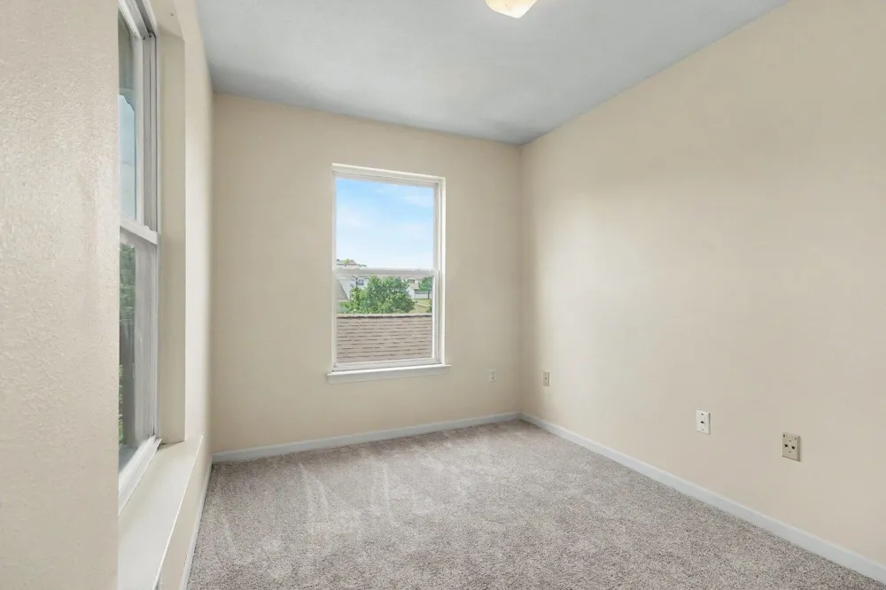 1579 Oakfield Drive Ann Arbor, MI 48108