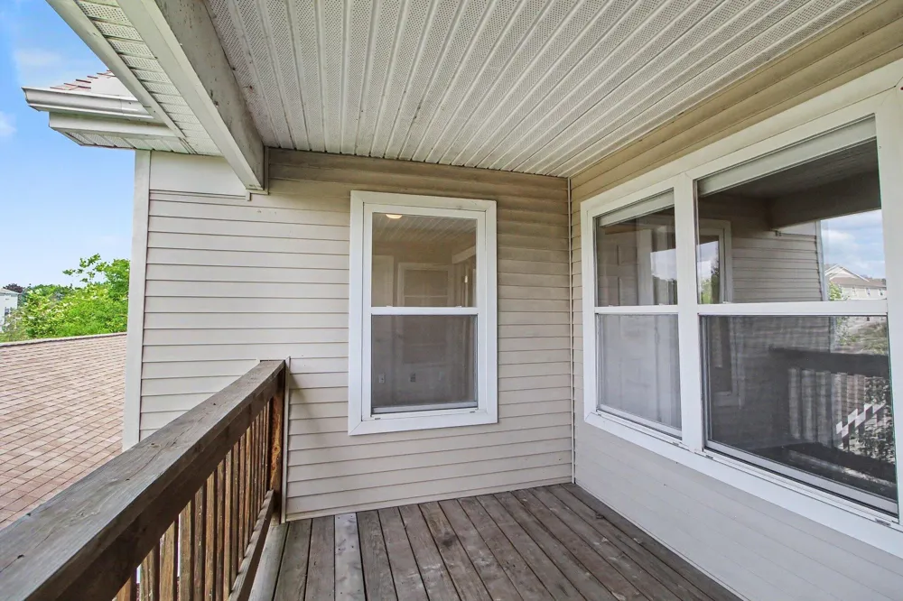 1579 Oakfield Drive Ann Arbor, MI 48108