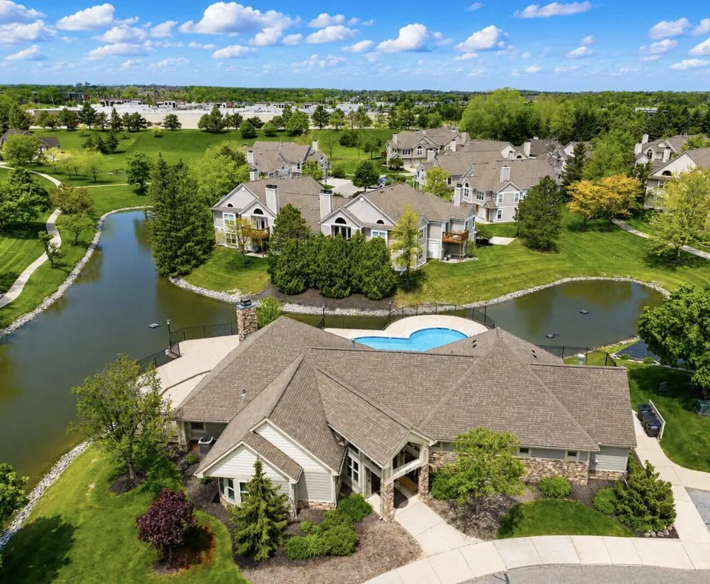 1579 Oakfield Drive Ann Arbor, MI 48108
