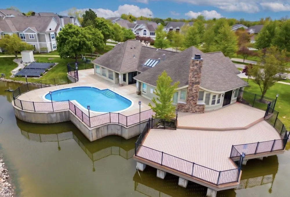 1579 Oakfield Drive Ann Arbor, MI 48108
