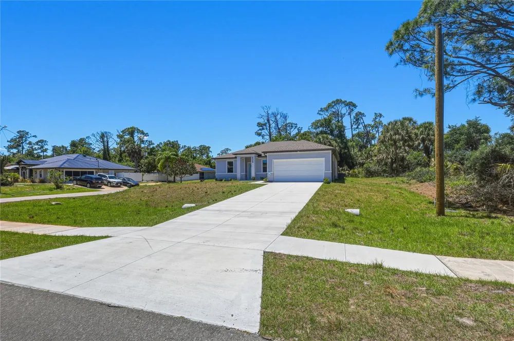 1459 CHAMBERLAIN BOULEVARD North Port, FL 34286
