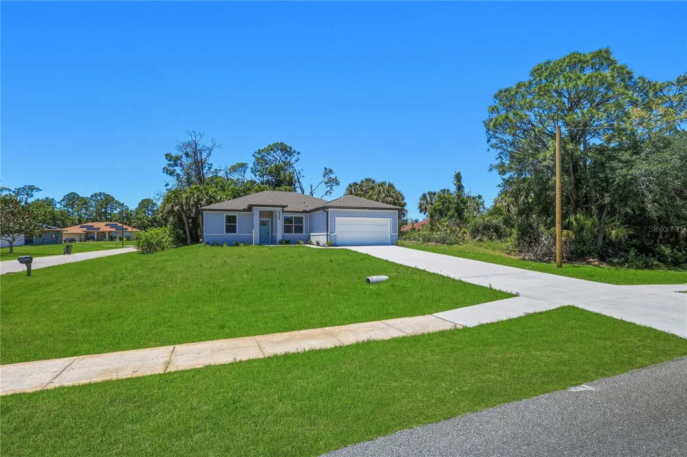 1459 CHAMBERLAIN BOULEVARD North Port, FL 34286