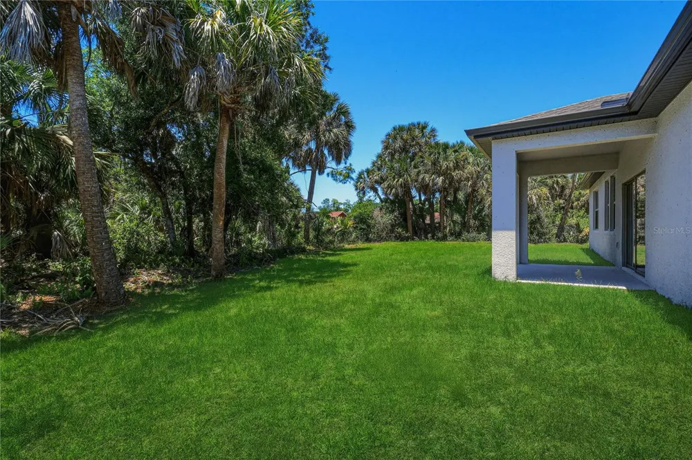 1459 CHAMBERLAIN BOULEVARD North Port, FL 34286