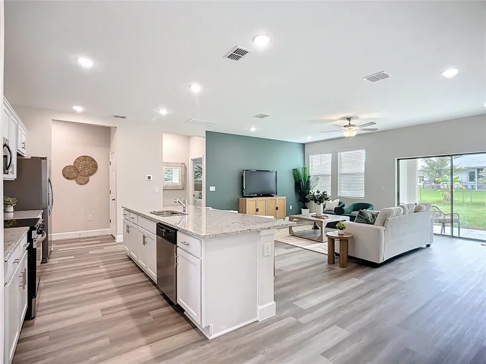 1459 CHAMBERLAIN BOULEVARD North Port, FL 34286