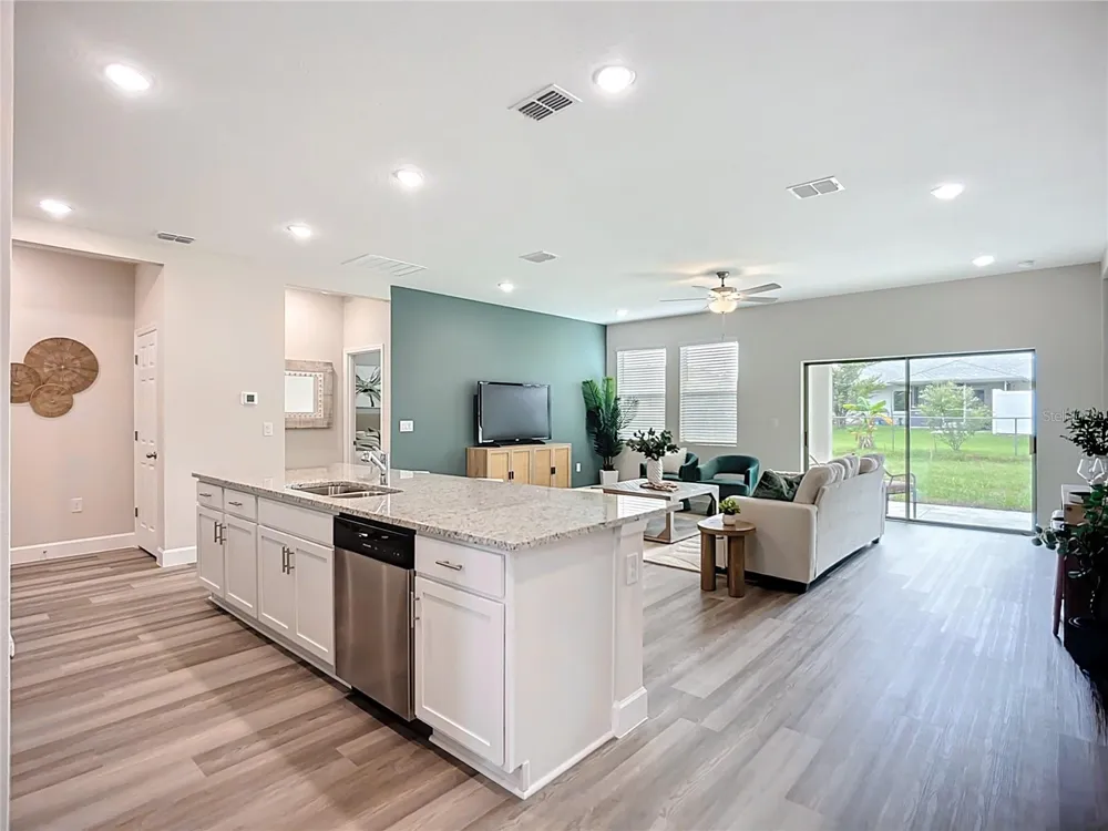 1459 CHAMBERLAIN BOULEVARD North Port, FL 34286