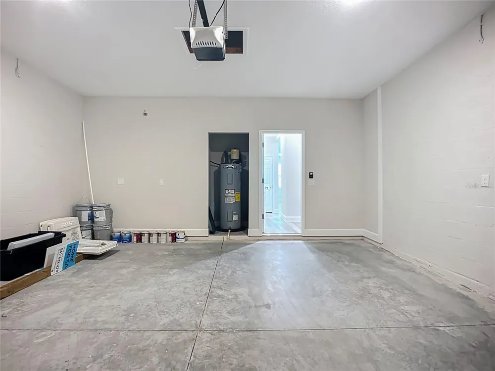 1459 CHAMBERLAIN BOULEVARD North Port, FL 34286
