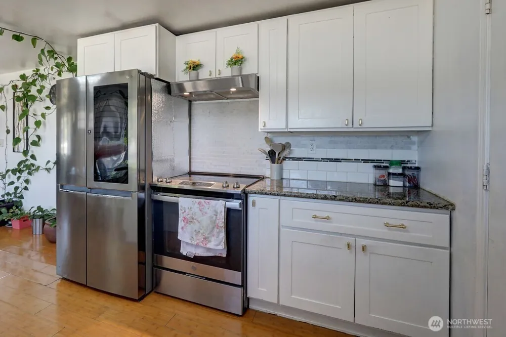 1010 D STREET SE Auburn, WA 98002