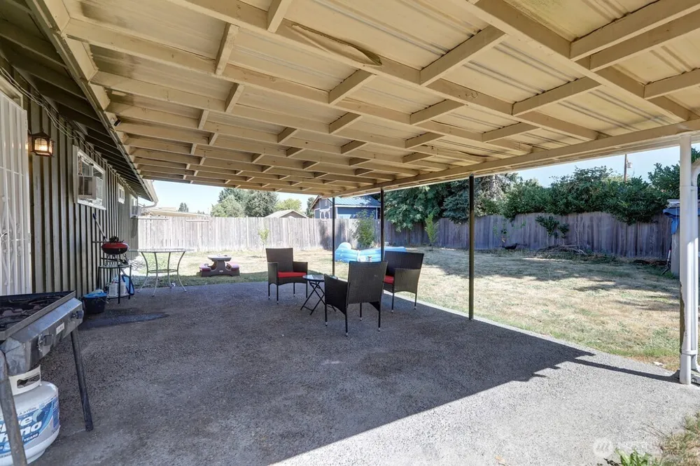 1010 D STREET SE Auburn, WA 98002