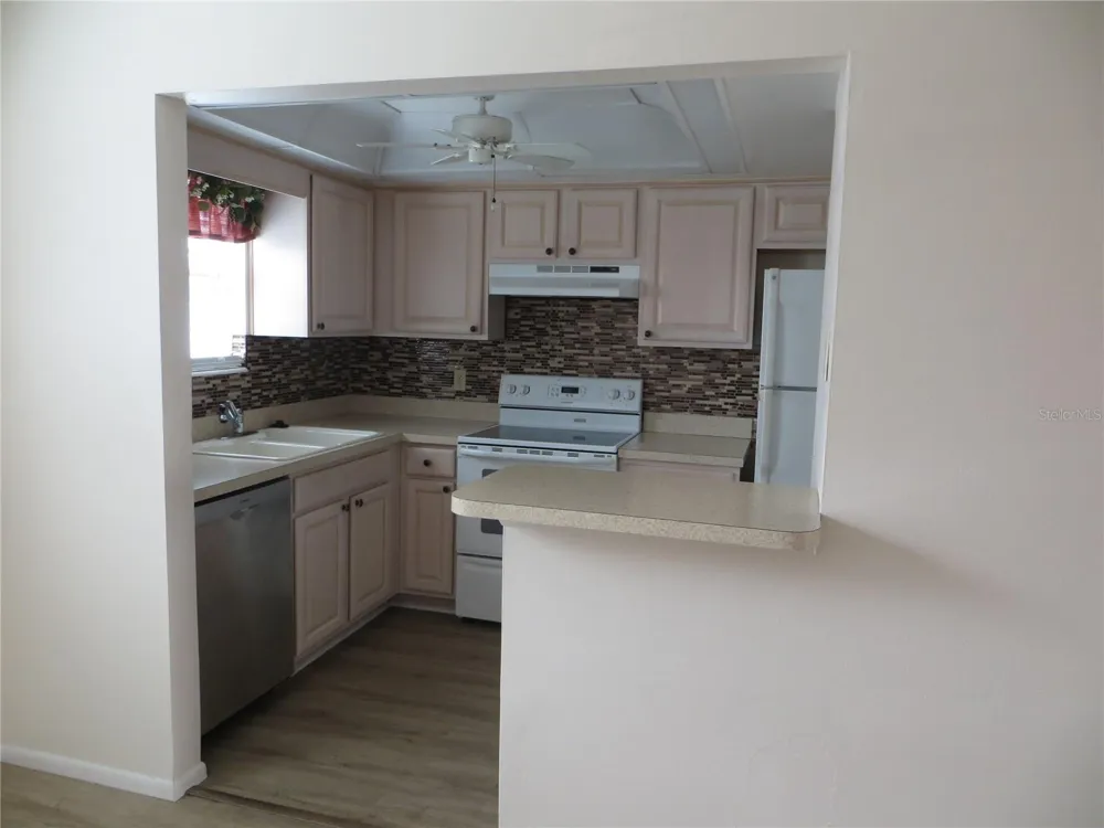 1500 GAY ROAD #25B Winter Park, FL 32789