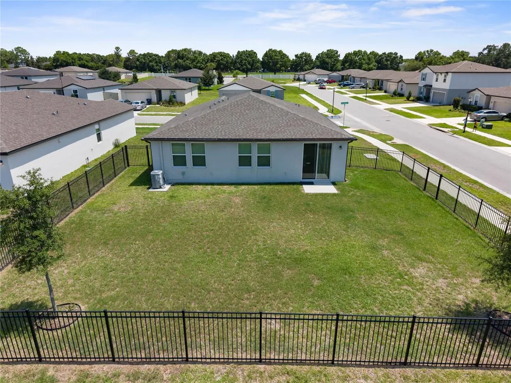1502 BRANCHWOOD LANE Auburndale, FL 33823