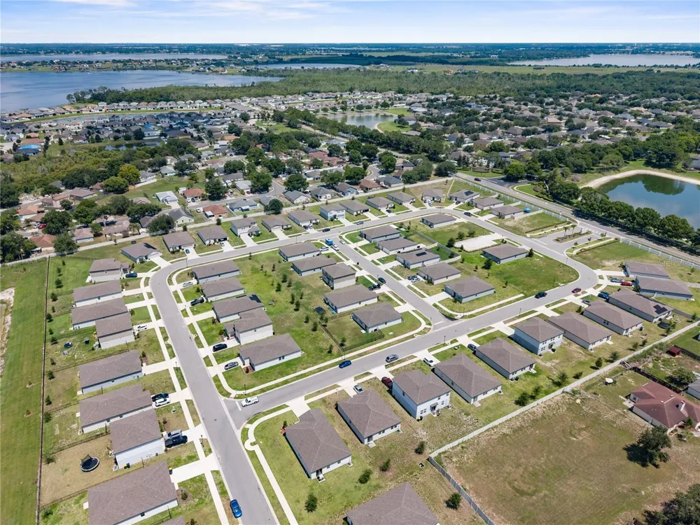 1502 BRANCHWOOD LANE Auburndale, FL 33823